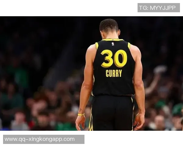 库里缺阵五场后重返训练有望周六对森林狼复出