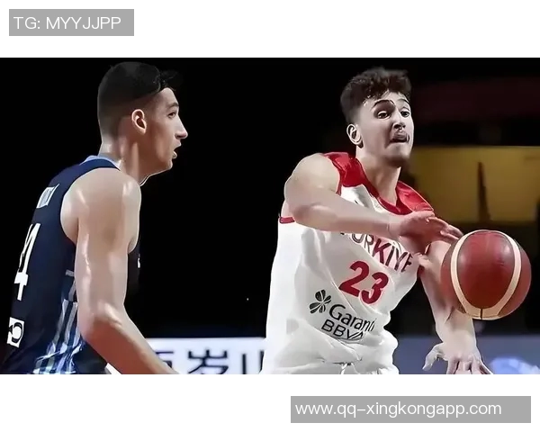 张佳玮：火箭四塔赢了骑士双塔申京4号位体格干着组织后卫的活